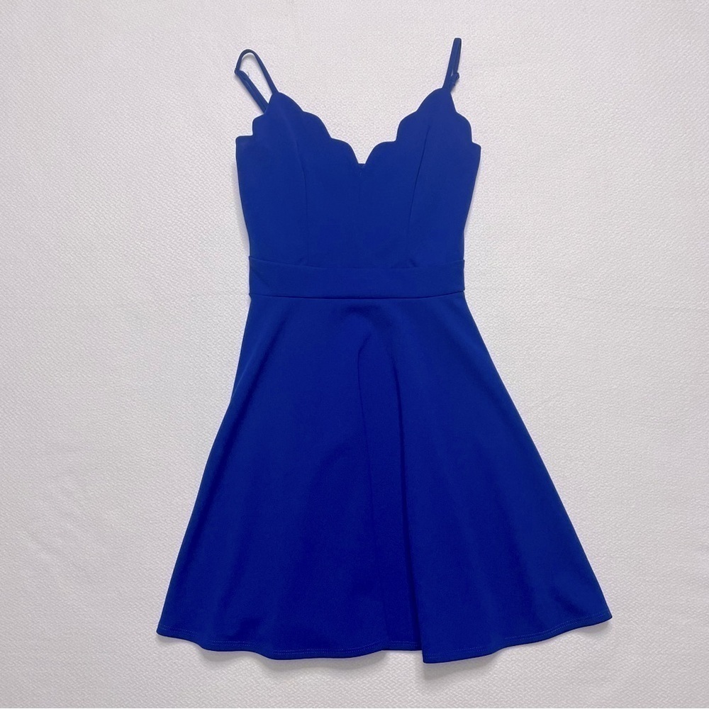 B. Darlin Royal Blue Dress Spaghetti Straps Fit & Flare Scallop Junior Size 1/2